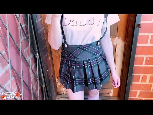 ❤️ Učenica duboko siše kurac i jebe umjesto nastave. ❤️ Jebeni video na hr.xxxnd.ru ❌️❤